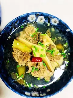 Cowtail soup