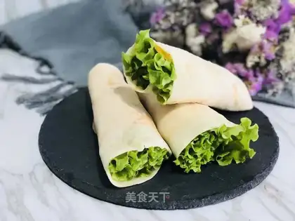 Egg sausage burrito