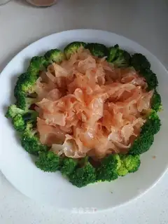 The pyre meets the broccoli