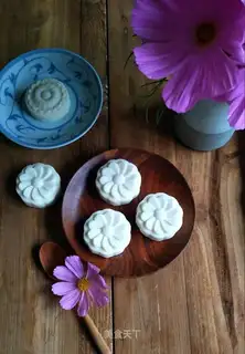 Mountain cake