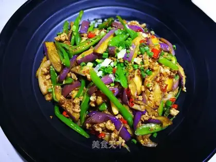 Meat and eggplant