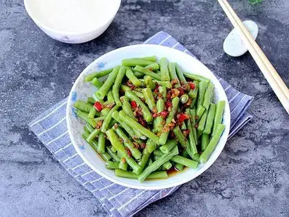 Garlic beans