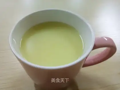 Milky corn juice