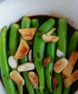 Chili pickles