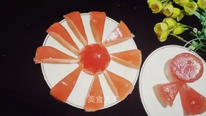 Watermelon egg jelly