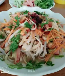 Cool noodles
