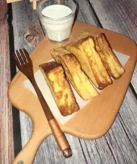 Peanut butter toast
