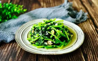 Garlic seafood