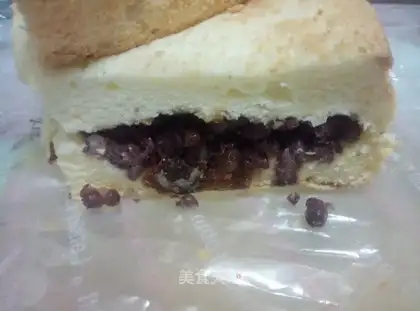 Red bean rose cake