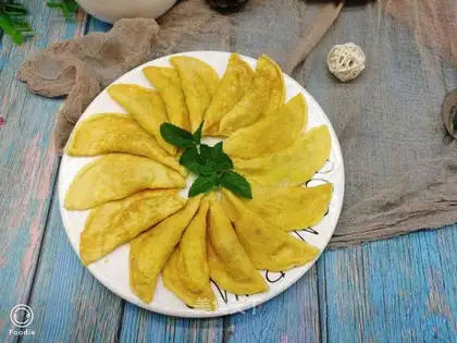 Chicken vegetable and egg dumplings