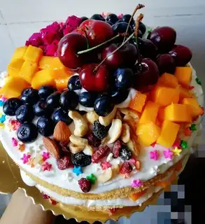 Naked cake