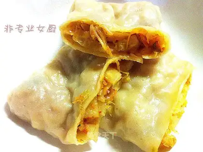 Steamed cake with spicy cabbage