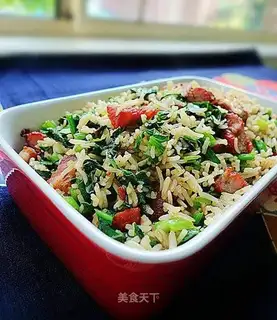 Fried rice with roasted pork and spinach