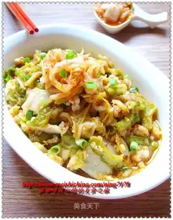stir-fried bitter gourd with kimchi