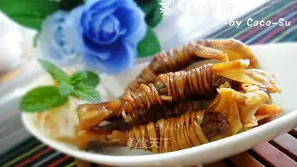 Xuanzhou Duck Feet Bao