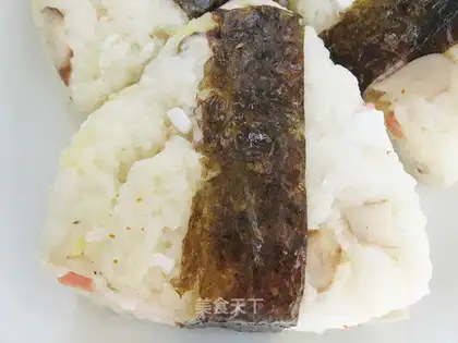 Mushroom rice balls