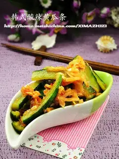 Korean-style hot and sour cucumber strips