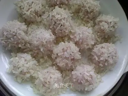 Pearl glutinous rice meatballs