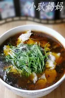 Fried fish slices with winter vegetables