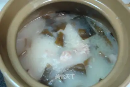 Winter melon pork ribs soup