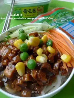 Sanding noodles with bean paste