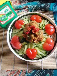 Xinxinmei noodles with bean paste