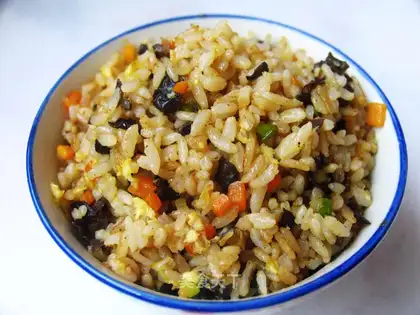 stir-fried rice with sweet flour sauce