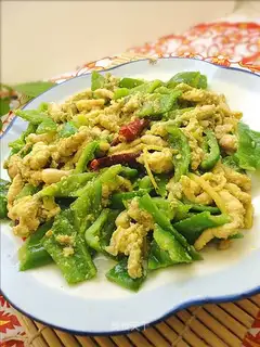 Green pepper and bean curd