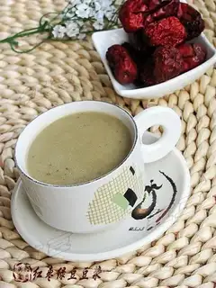 Red dates, mung bean milk