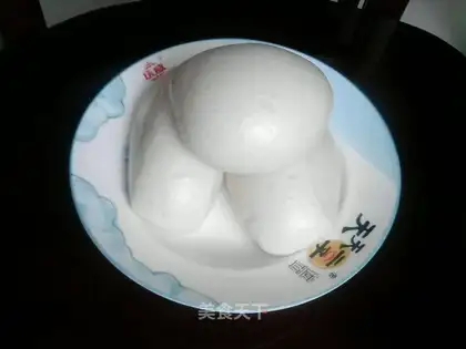 Knife cut soybean milk steamed buns