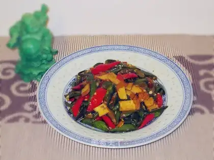 stir-fried green eggplant with dried beans
