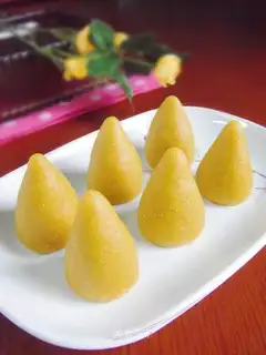 Milk flavor corn wowtou