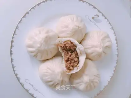 Cheese and pork buns