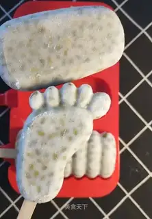 Milky green bean ice cream