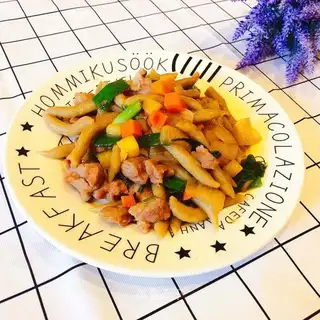 The lamb noodles