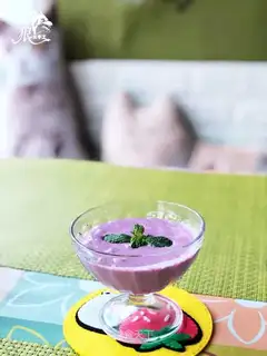 Purple banana shake