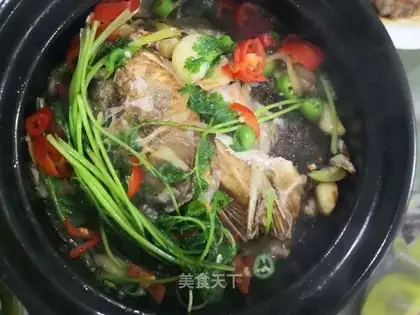 Fat fish head of casserole