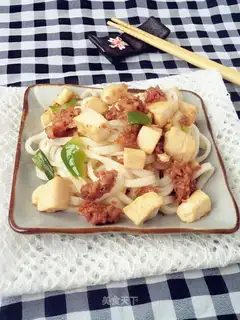 Tofu noodles