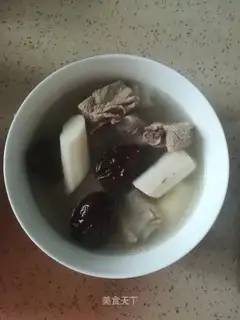 The red date bone soup