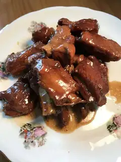Red burn ribs