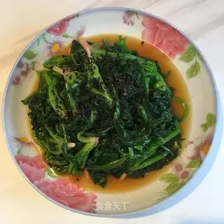 Sesame spinach