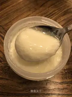 Homemade defamate yogurt and goat yogurt
