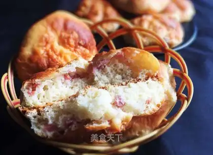 Ham sausage cheese bread
