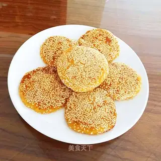 Red potato sesame cake
