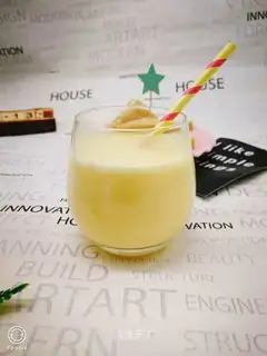 Milky corn juice