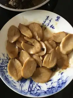 Pelican apricot