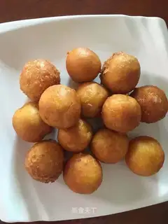 ♪ Red potato cheese round ♪