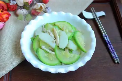 Nishiyama has fried seafood mushrooms