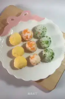 Three-coloured cheesies