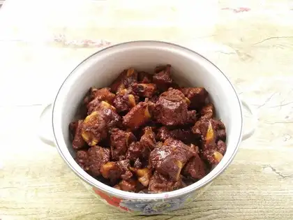Red burn ribs